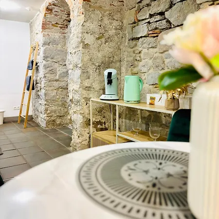 Апартаменты Sh - Einzigartiges Loft In Der Altstadt *